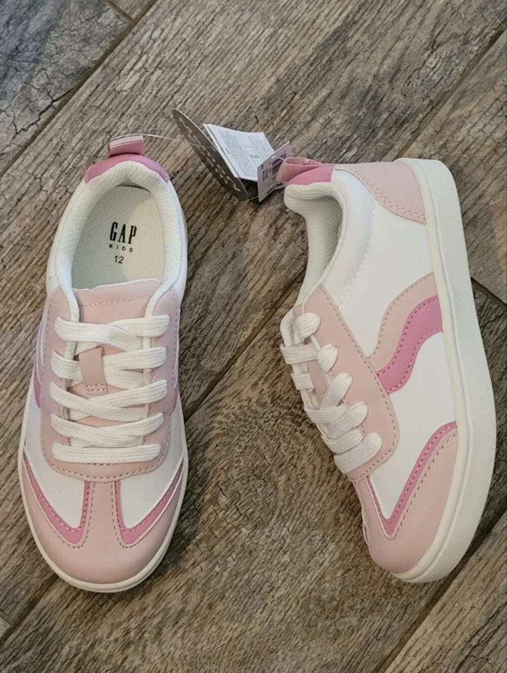 GAP Kids Trainer Sneaker Shoes Pink Colorblock Memory Foam Lace Up Barbiecore